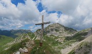 30 Dalla crocetta del Passo di Gabbia (2070 m) vista sul Mandrone , la Corna Piana, la Bocchetta di Corna Piana